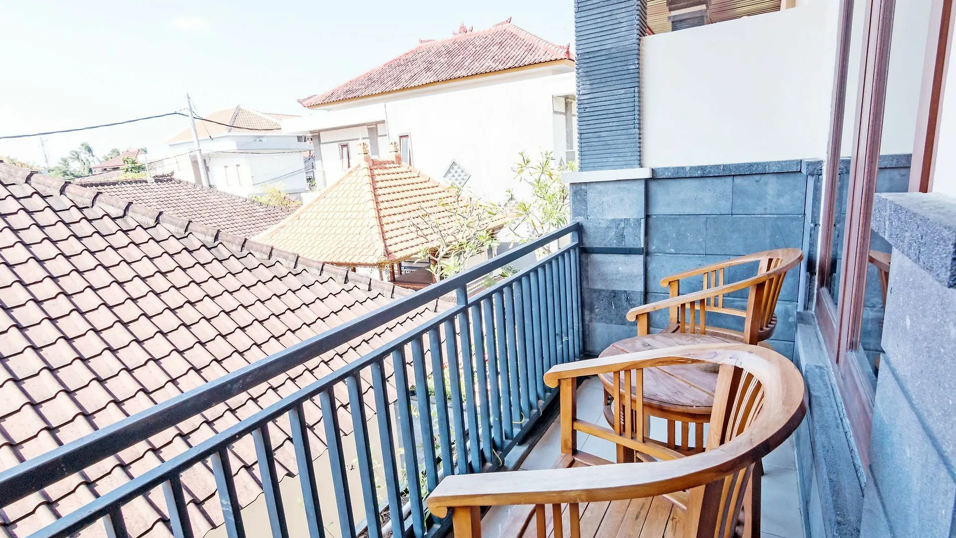 Zen Rooms Sunshine Dewi Sartika Kuta  Guest house